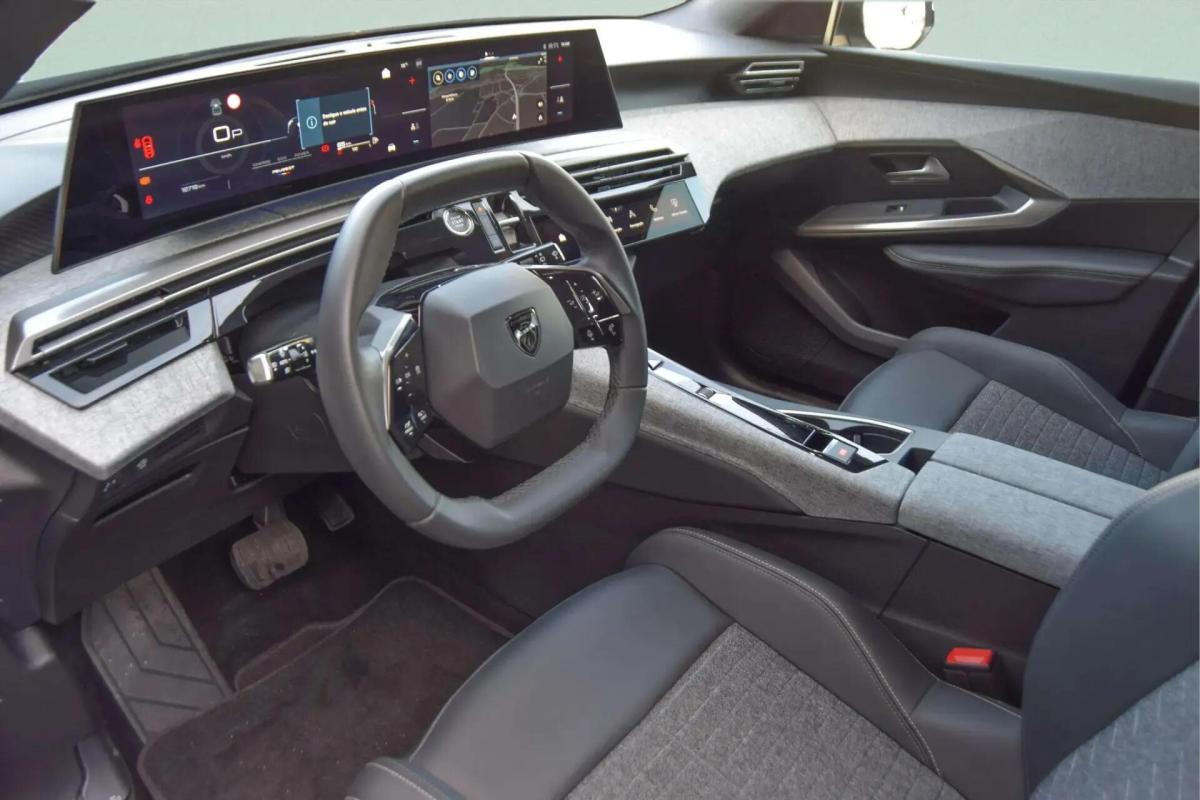 peugeot-5008-2025-gasolina-1199cc