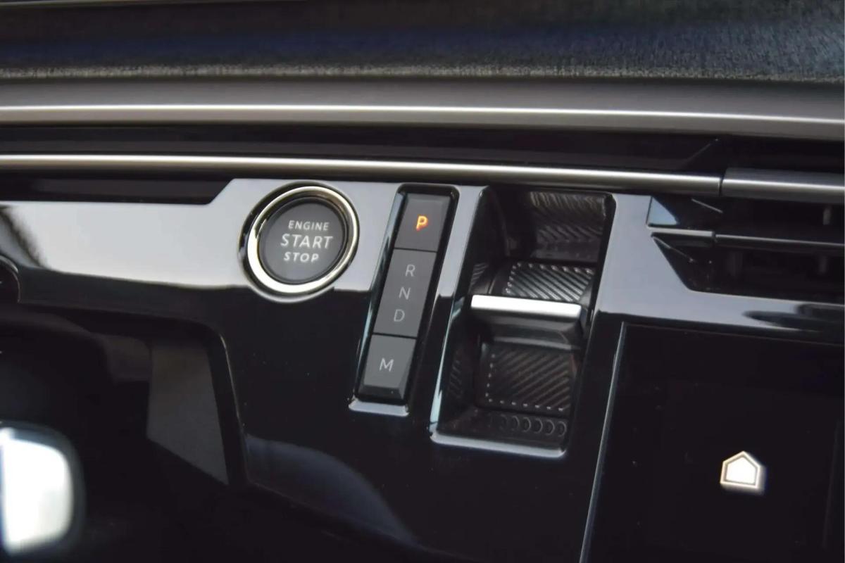 peugeot-5008-2025-gasolina-1199cc