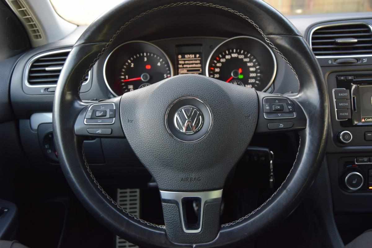volkswagen-golf-variant-2012-diesel-1968cc