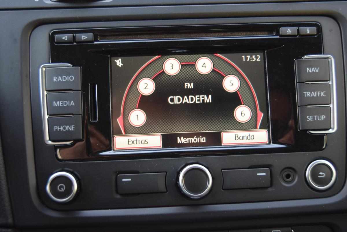 volkswagen-golf-variant-2012-diesel-1968cc