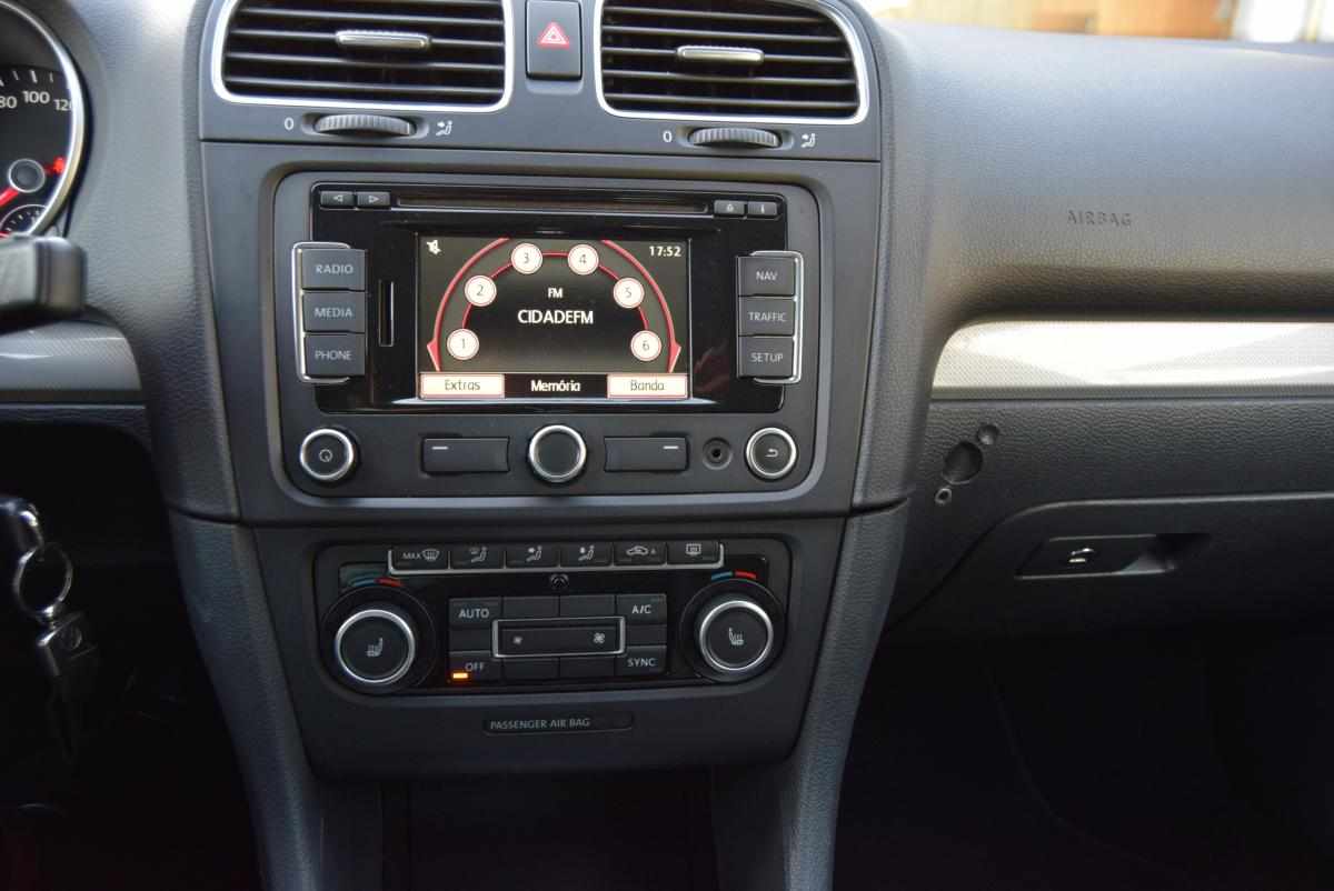 volkswagen-golf-variant-2012-diesel-1968cc