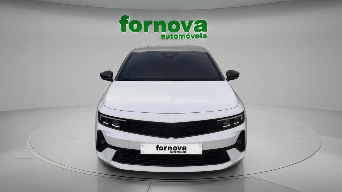 opel-astra-2025-gasolina-1199cc