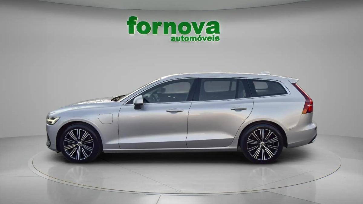 volvo-v60-2021-hibrido-a-gasolina-1969cc