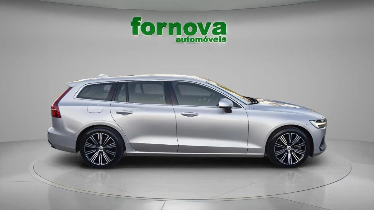 volvo-v60-2021-hibrido-a-gasolina-1969cc