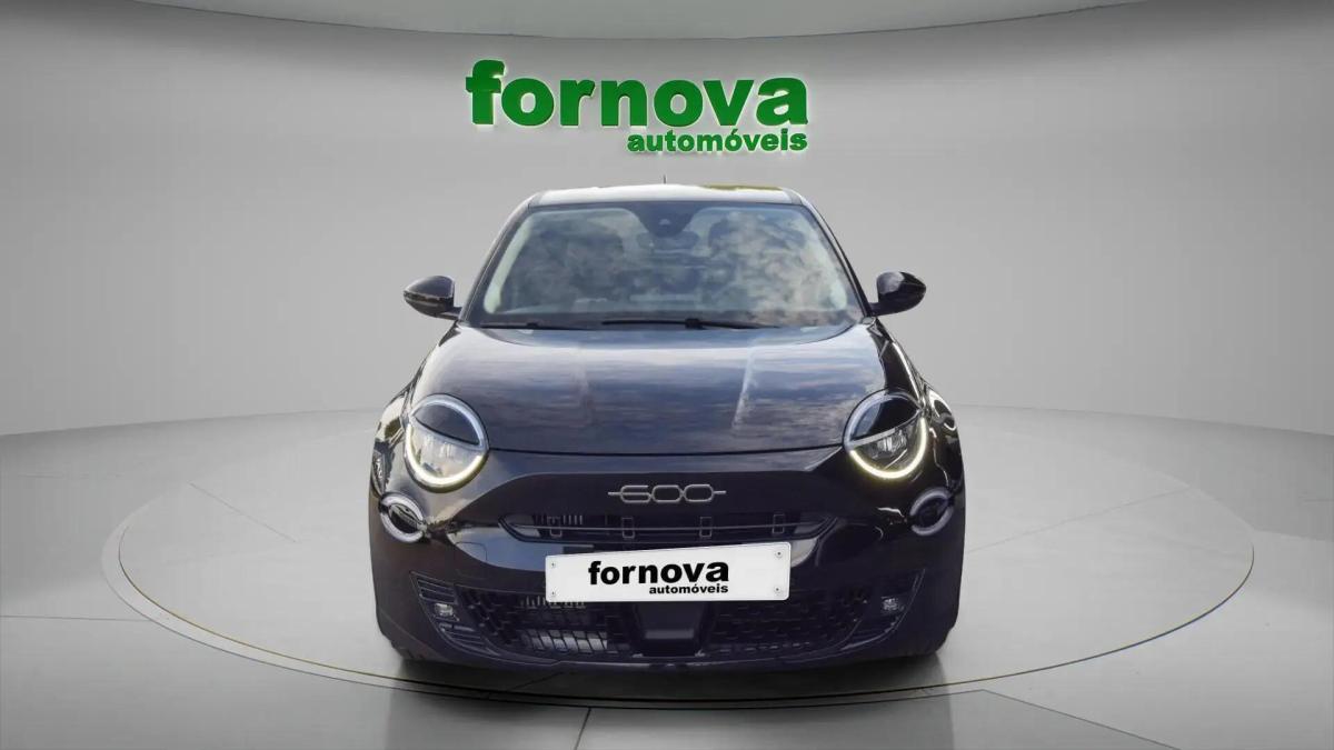 fiat-600-2025-gasolina-1199cc