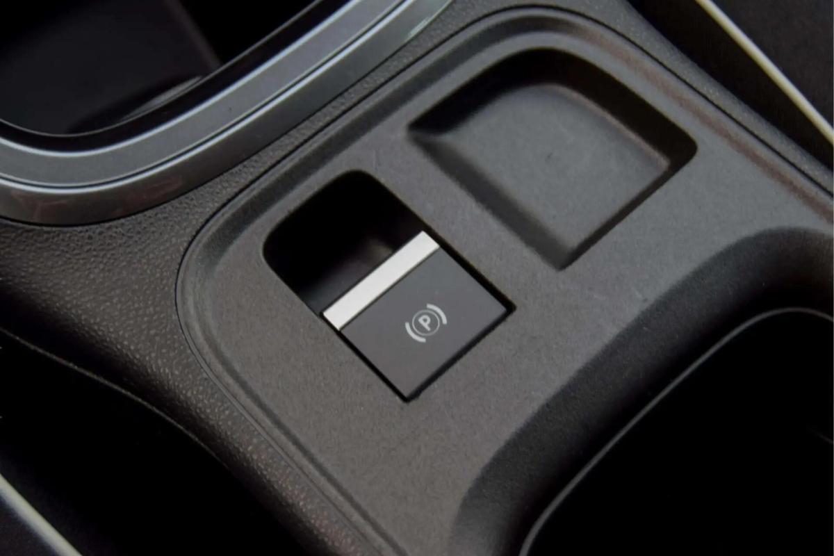 fiat-600-2025-gasolina-1199cc