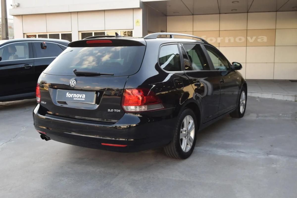 volkswagen-golf-variant-2012-diesel-1968cc