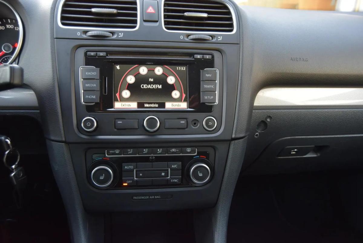 volkswagen-golf-variant-2012-diesel-1968cc
