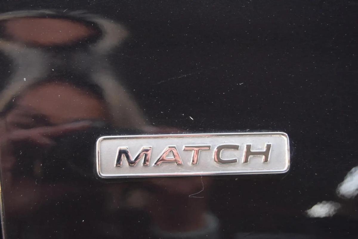 volkswagen-golf-variant-2012-diesel-1968cc