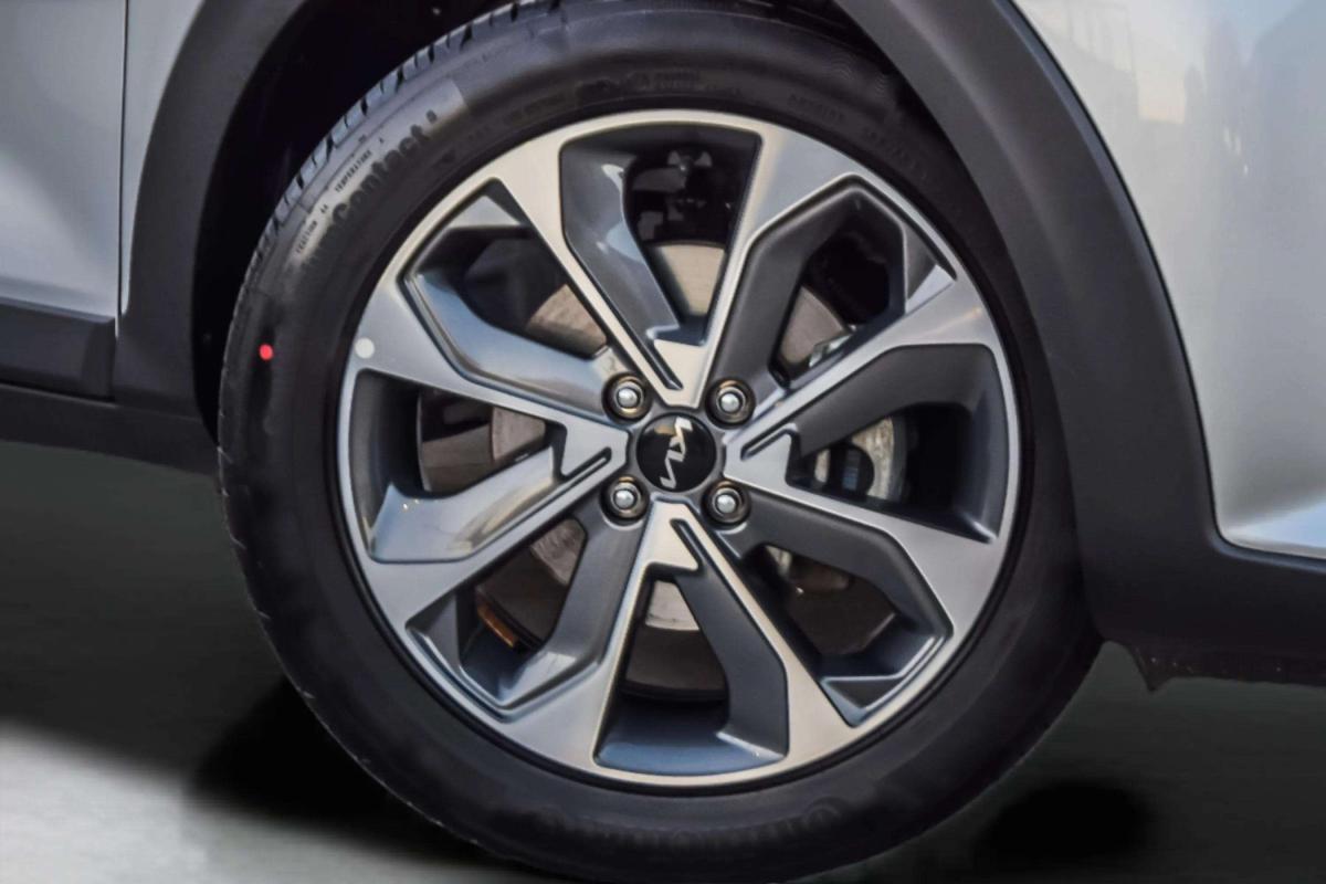 kia-stonic-2025-gasolina-998cc