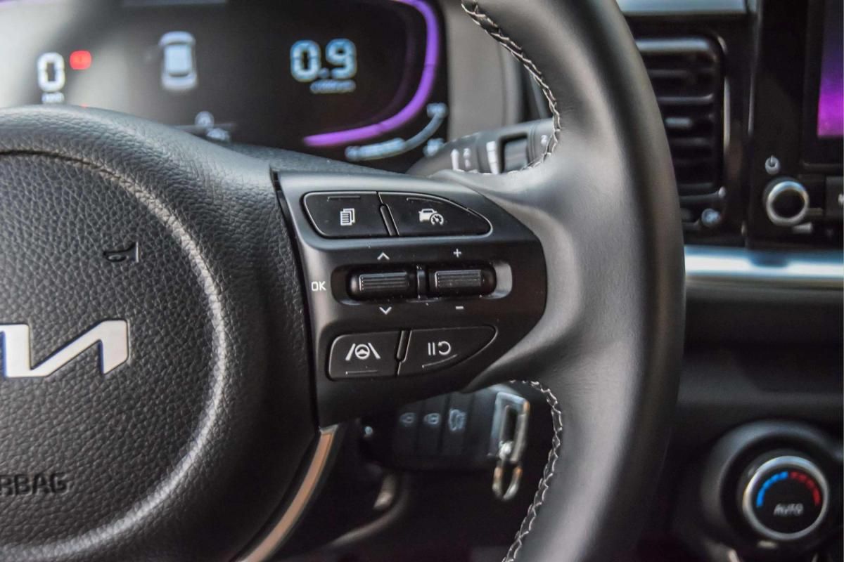 kia-stonic-2025-gasolina-998cc