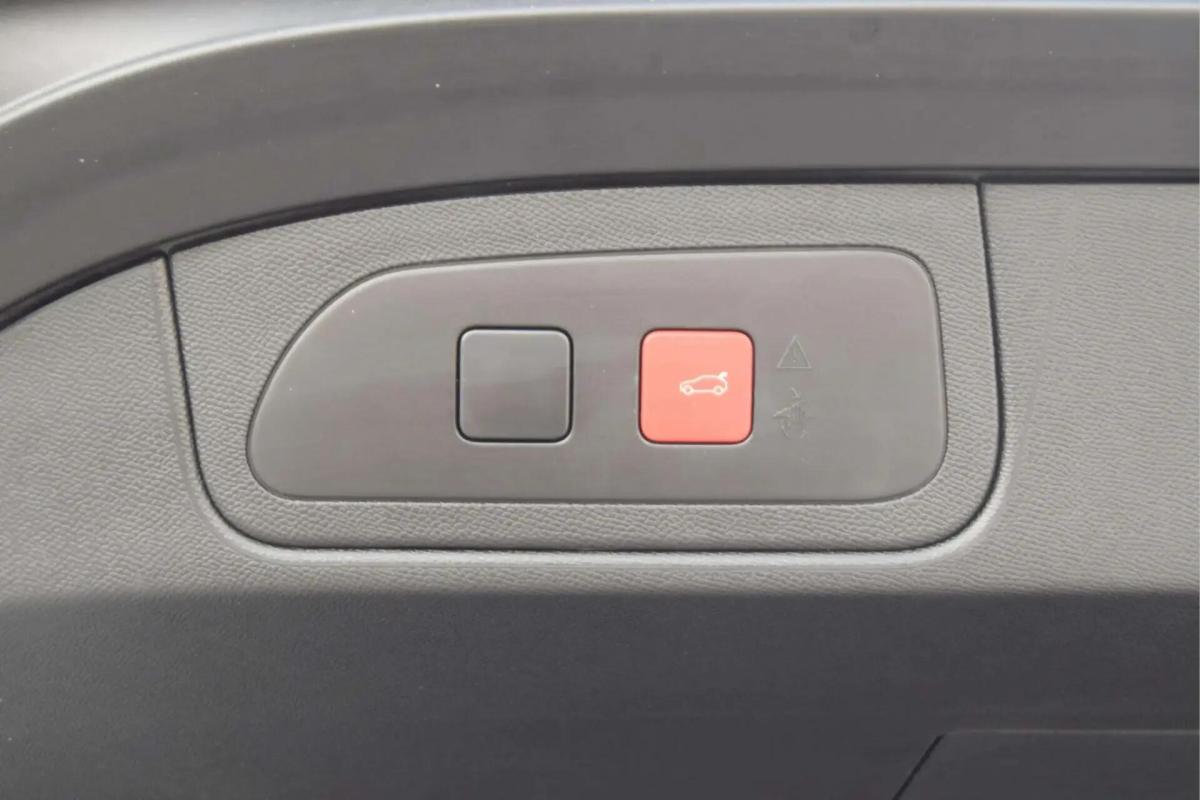 ds-ds-7-2022-hibrido-a-gasolina-1598cc