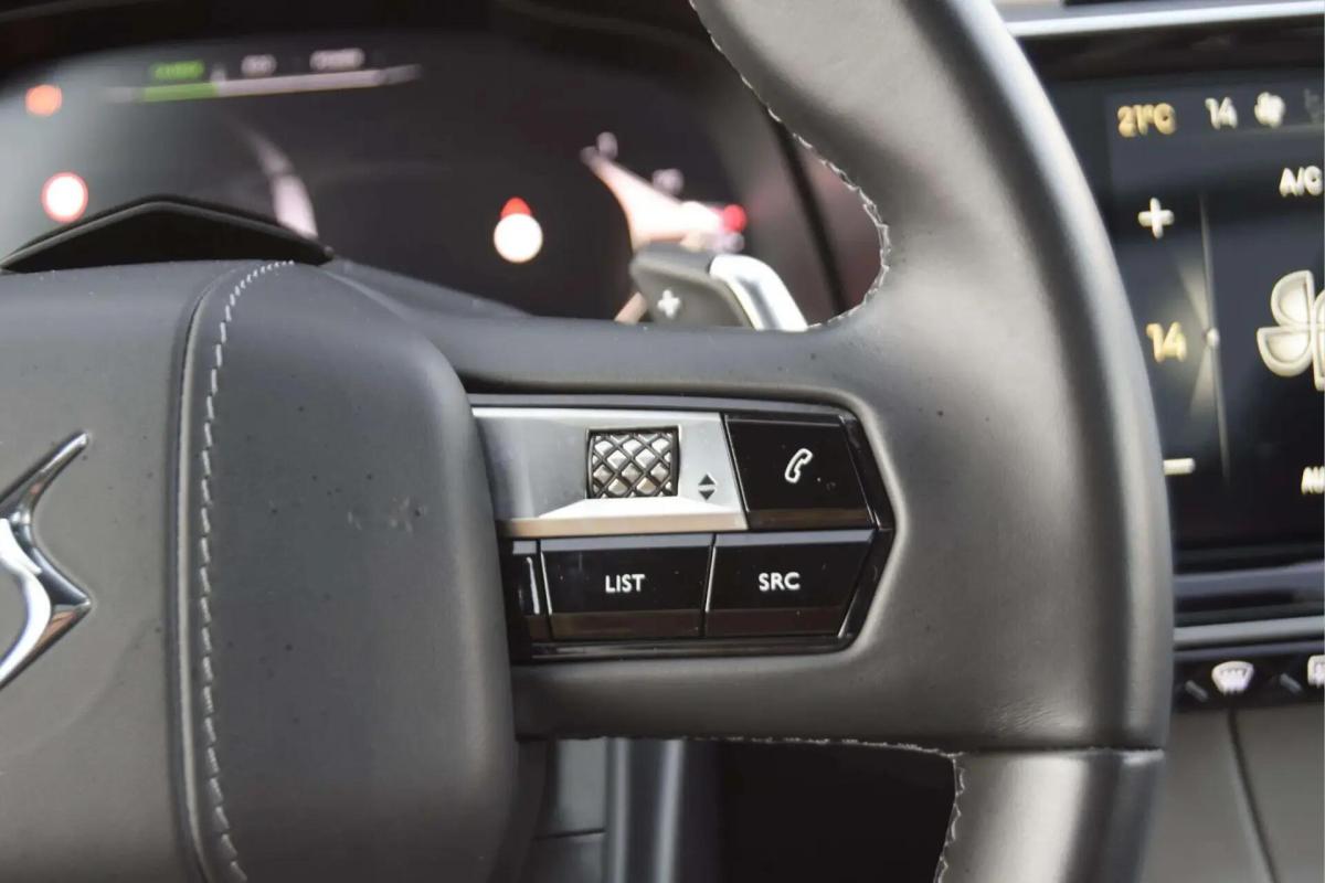 ds-ds-7-2022-hibrido-a-gasolina-1598cc