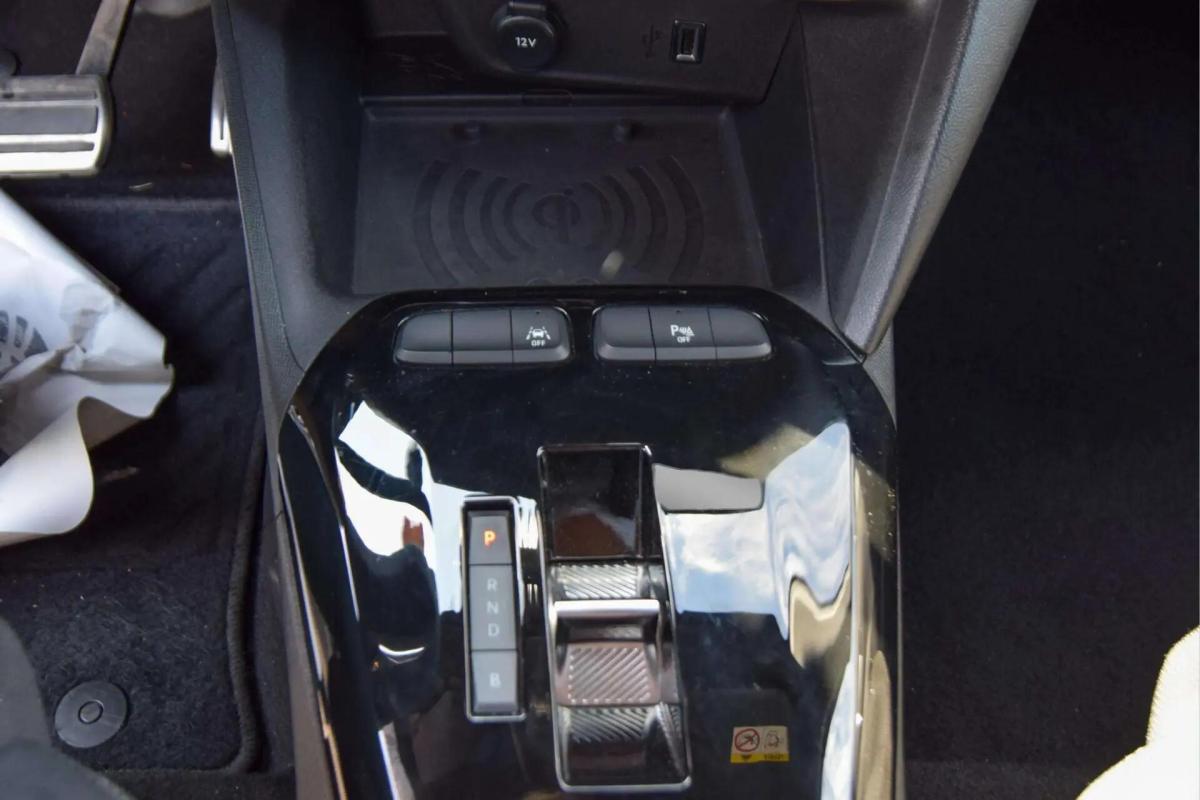 opel-corsa-e-2024-eletrico-0cc