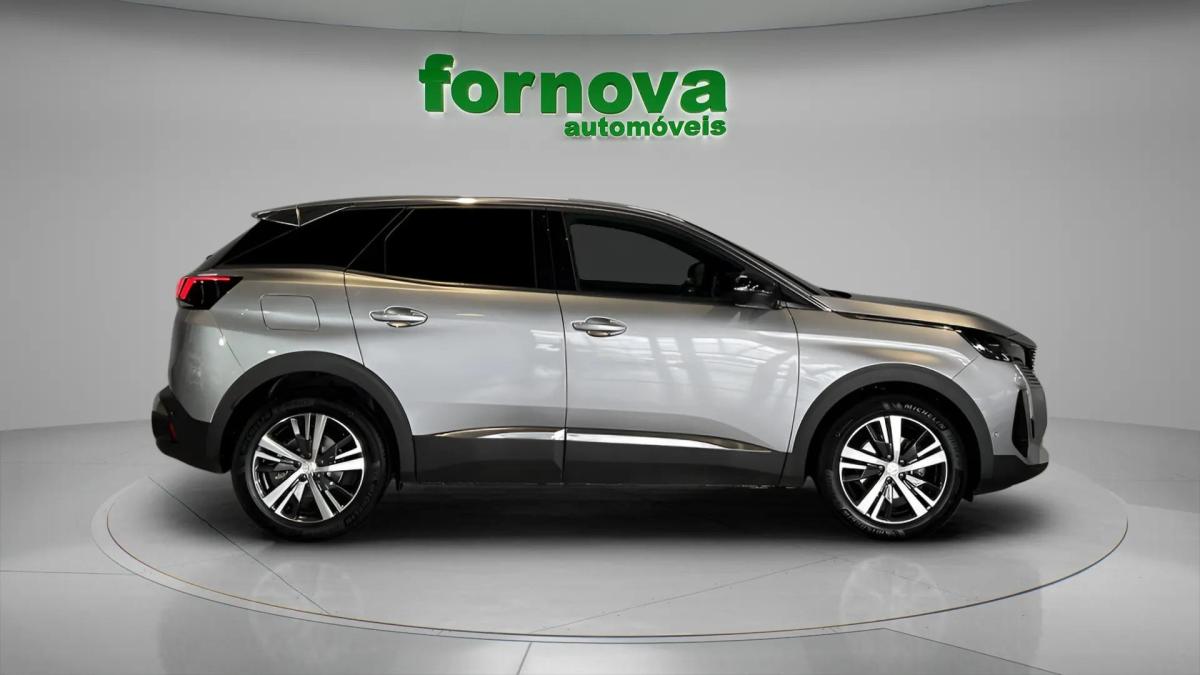 peugeot-3008-2023-diesel-1499cc