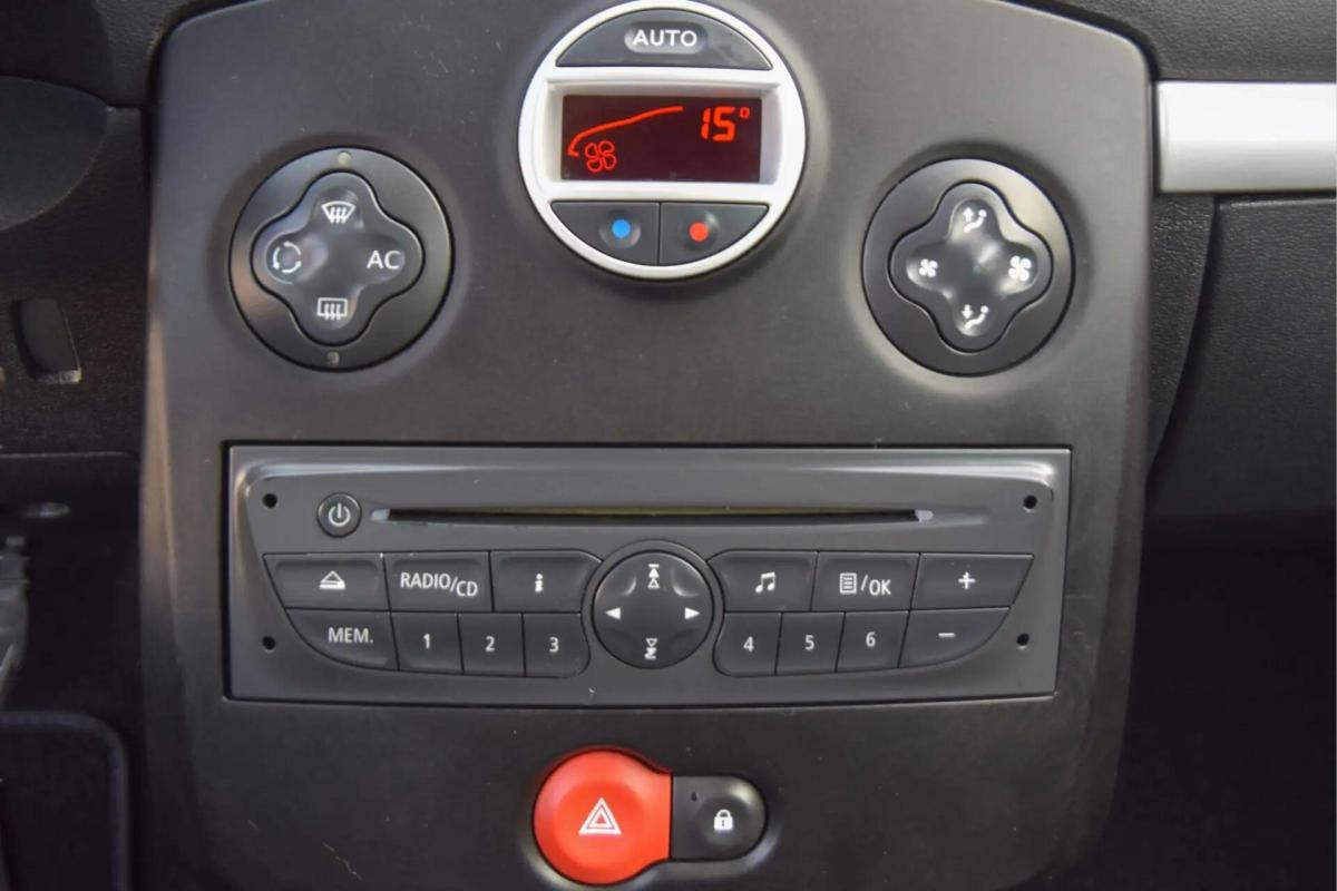 renault-clio-2011-gasolina-1149cc