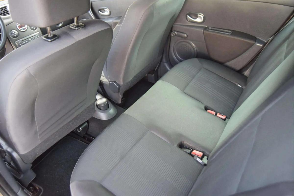 renault-clio-2011-gasolina-1149cc