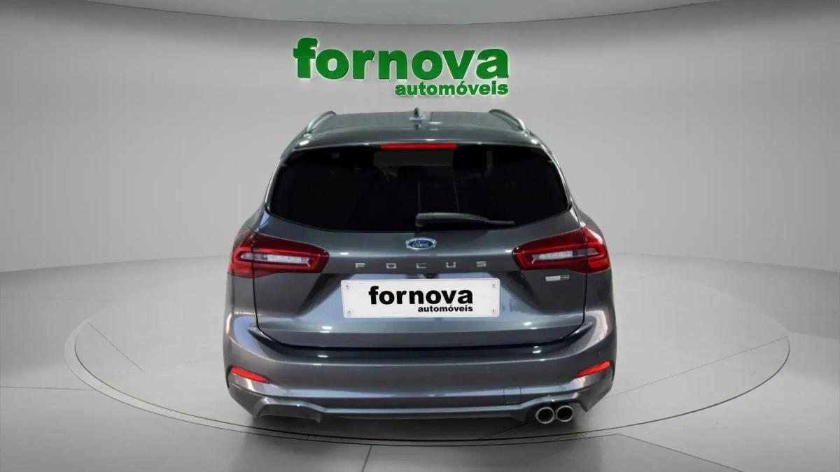ford-focus-sw-2023-gasolina-998cc