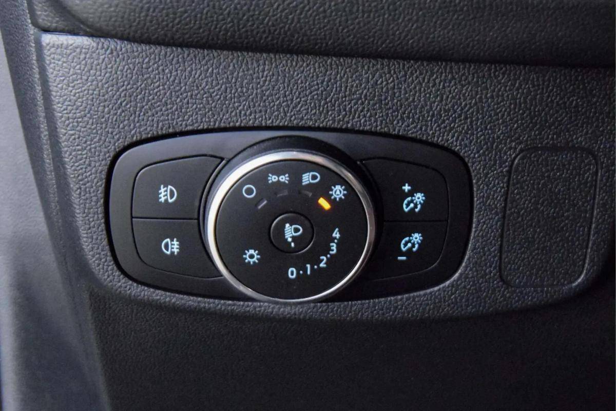 ford-focus-sw-2023-gasolina-998cc