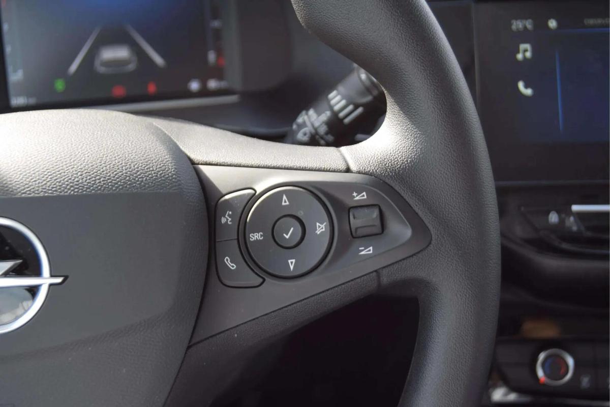 opel-corsa-2025-gasolina-1199cc