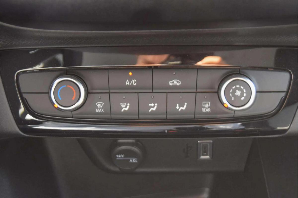 opel-corsa-2025-gasolina-1199cc