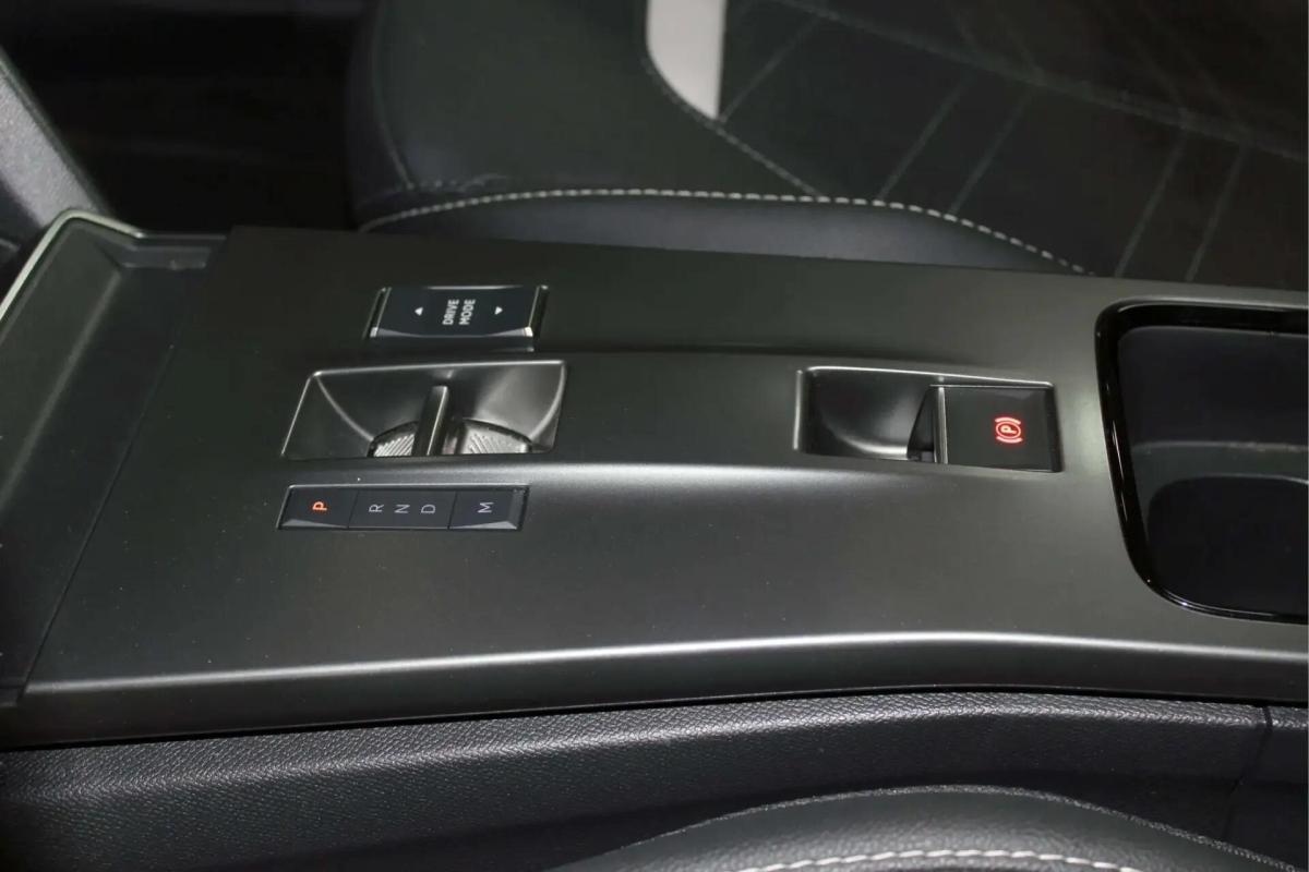 opel-mokka-2025-hibrido-a-gasolina-1199cc