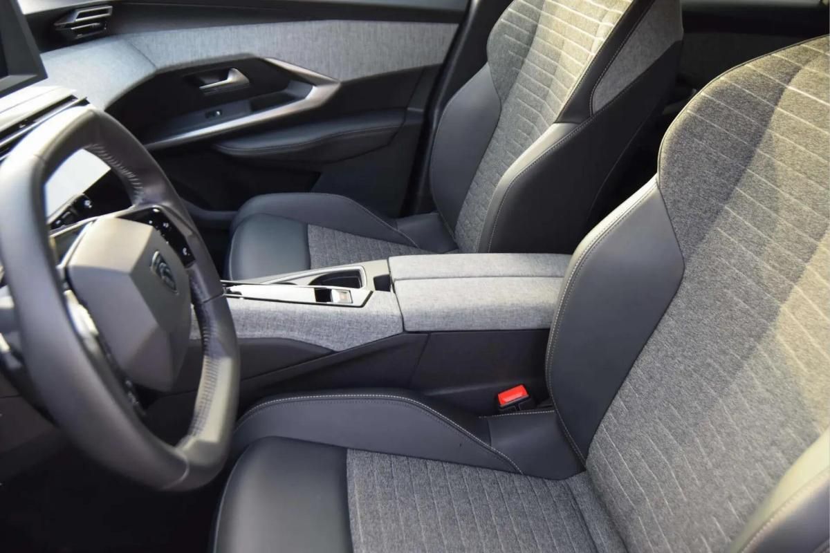 peugeot-3008-2025-hibrido-a-gasolina-1199cc