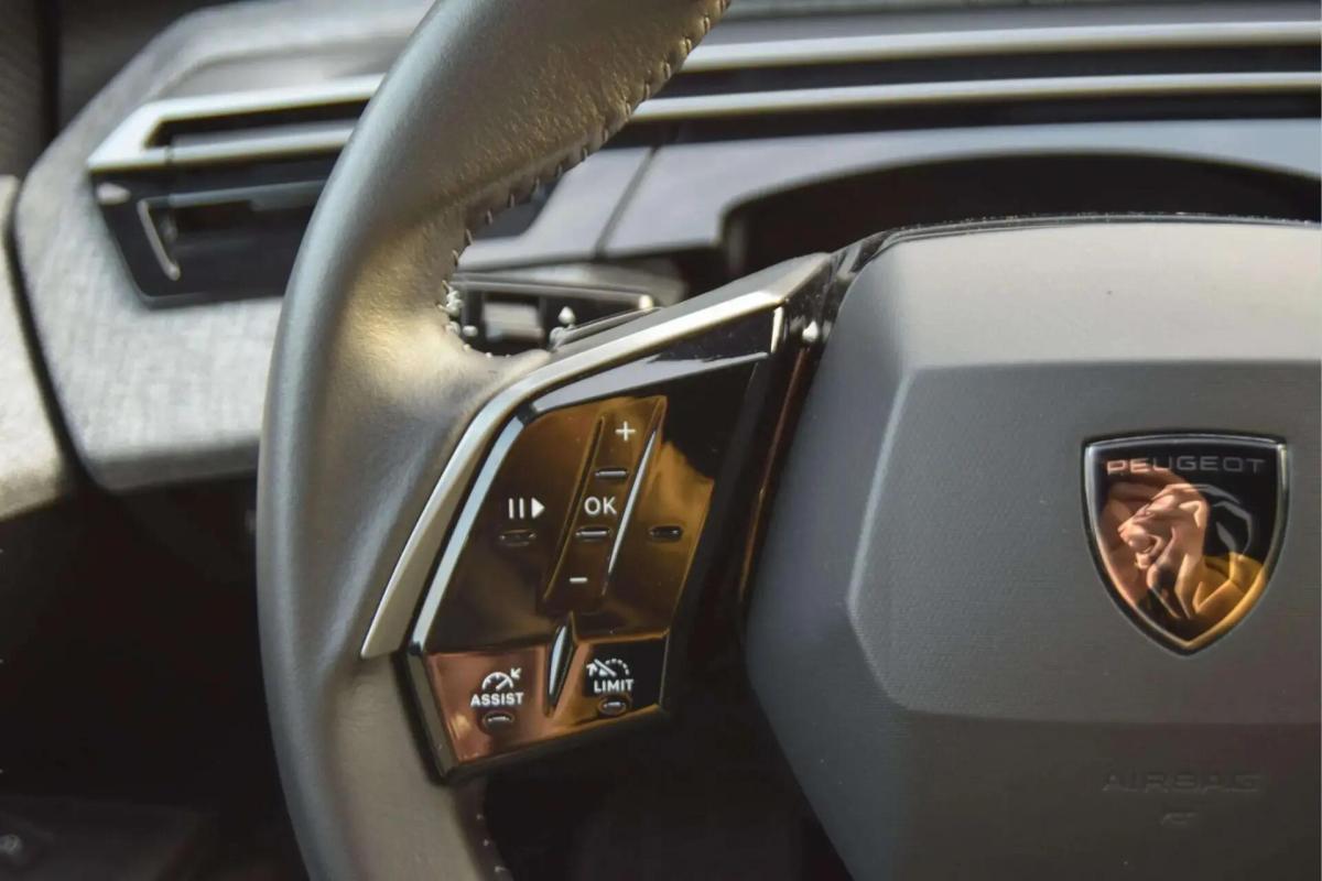 peugeot-3008-2025-hibrido-a-gasolina-1199cc