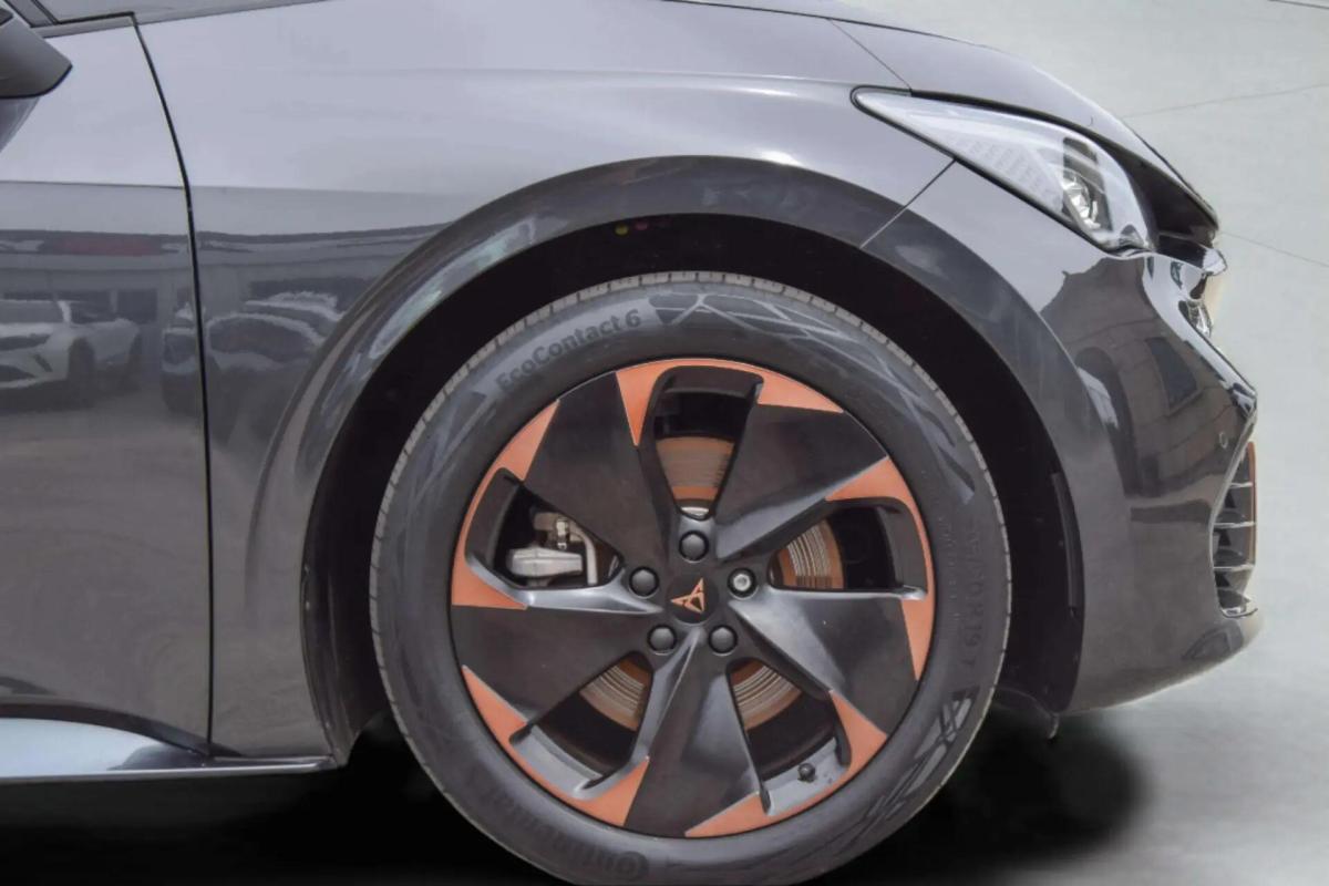 cupra-born-2024-eletrico-0cc