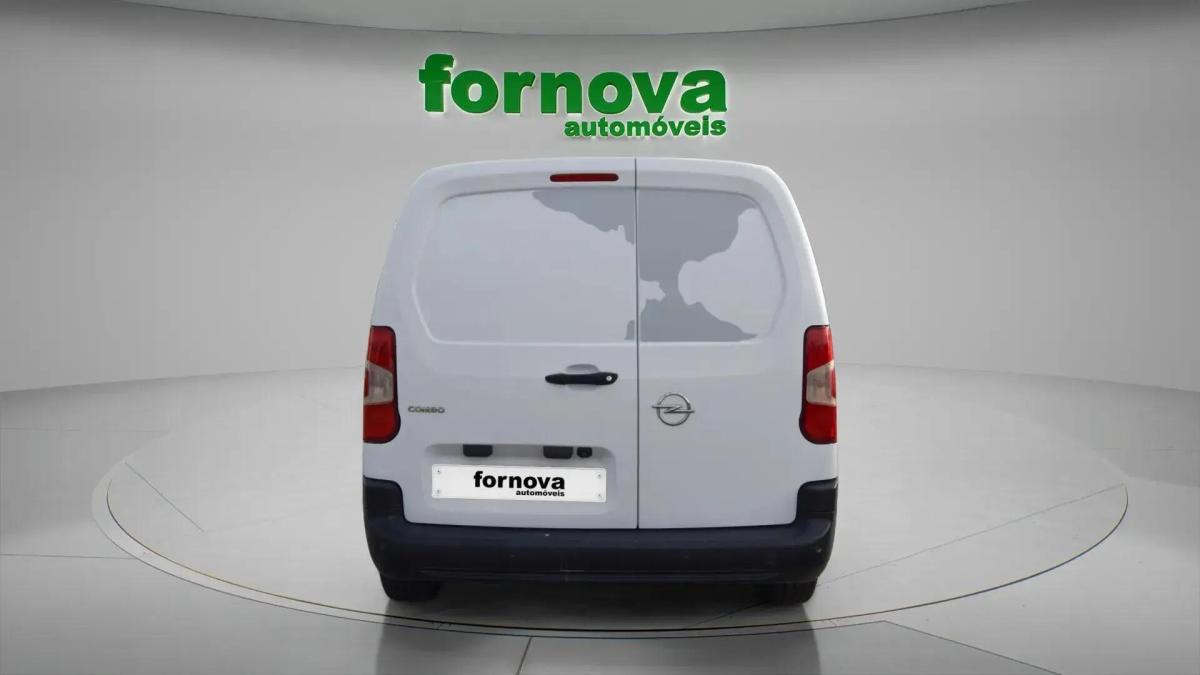 opel-combo-2023-diesel-1499cc