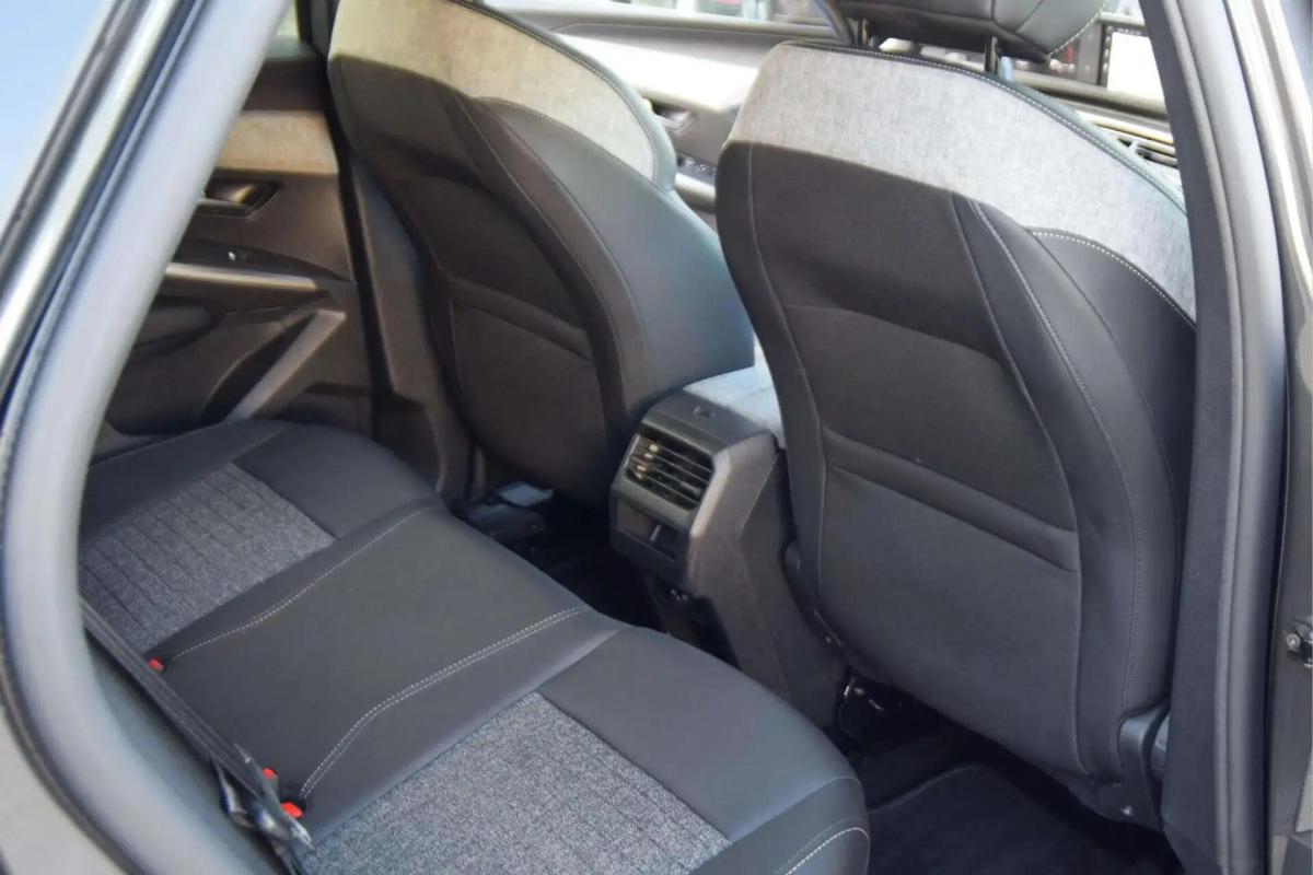peugeot-3008-2025-hibrido-a-gasolina-1199cc