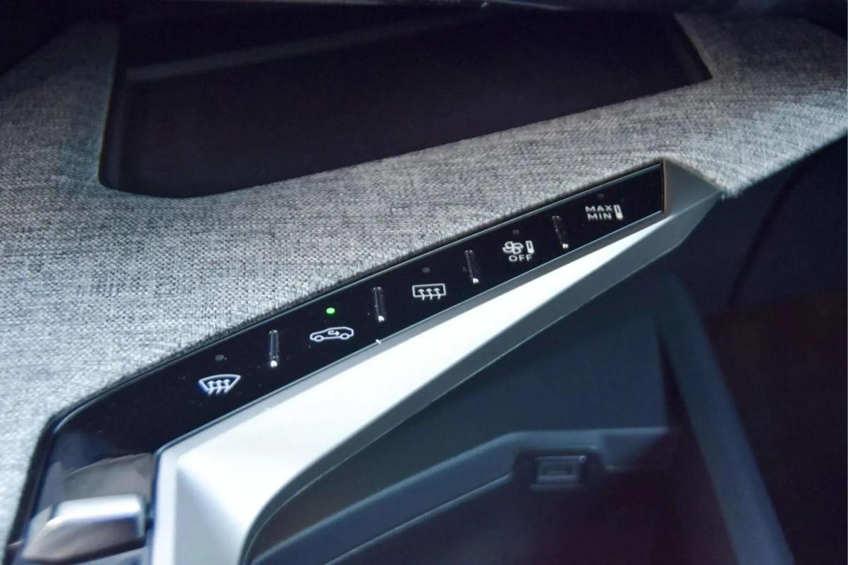peugeot-3008-2025-hibrido-a-gasolina-1199cc