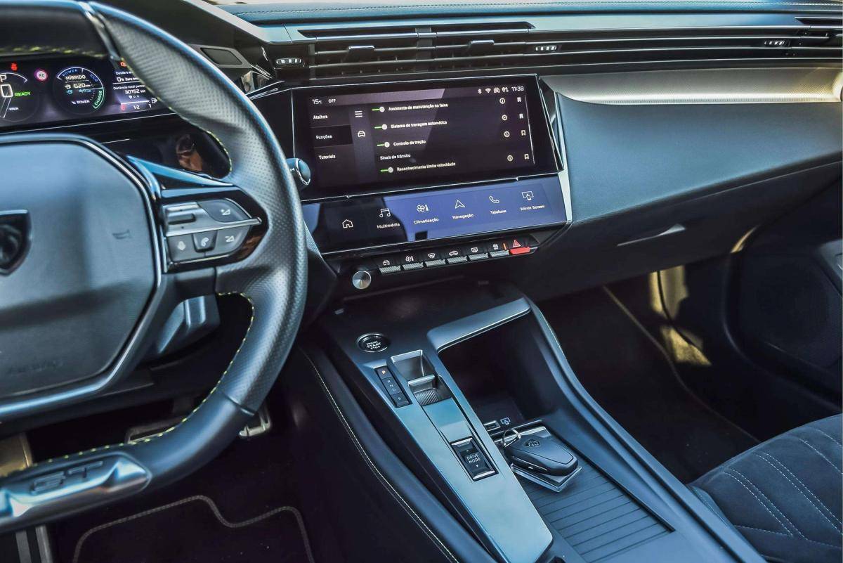 peugeot-408-2023-hibrido-a-gasolina-1598cc
