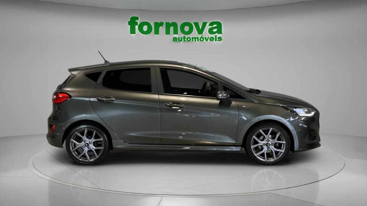 ford-fiesta-2023-gasolina-998cc