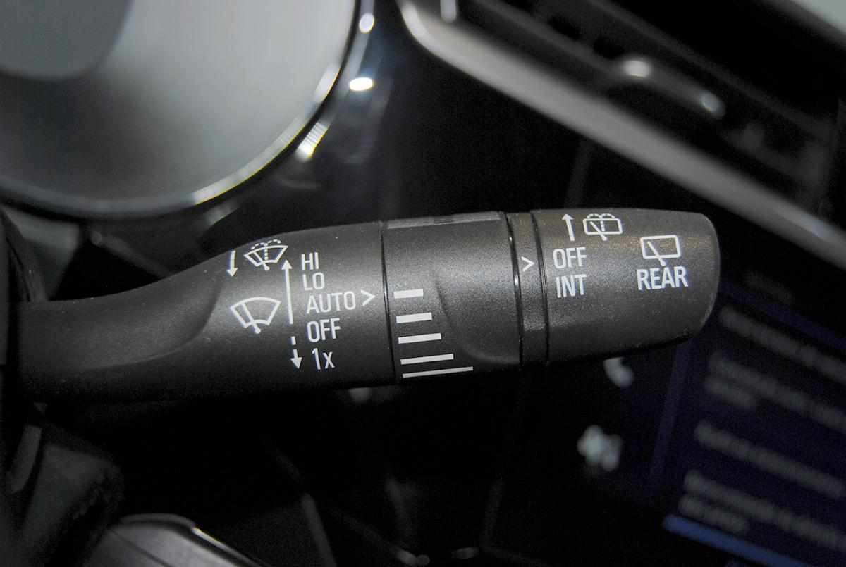 opel-corsa-2024-gasolina-1199cc