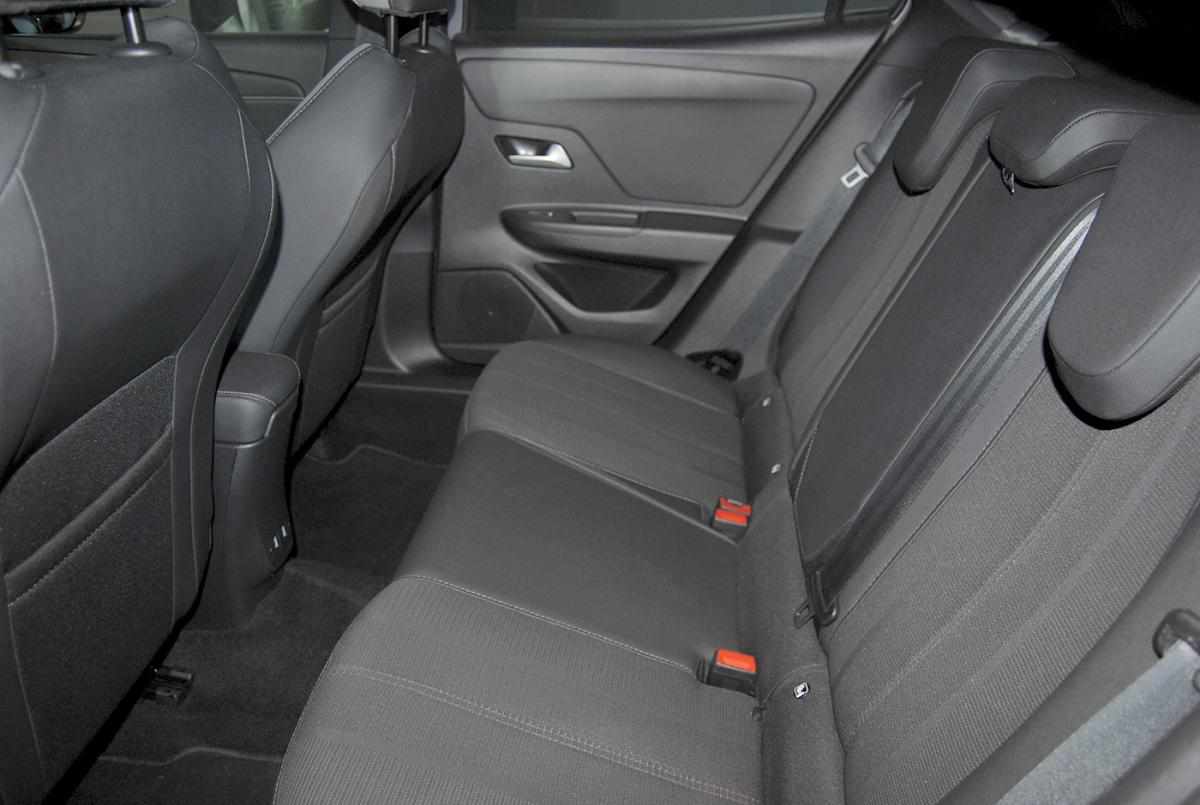 opel-mokka-1-2-hybrid-2025-gasolina-1199cc