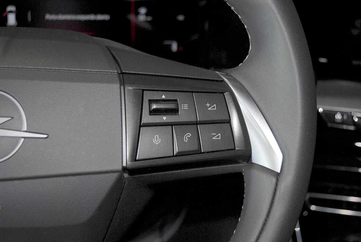 opel-mokka-1-2-hybrid-2025-gasolina-1199cc