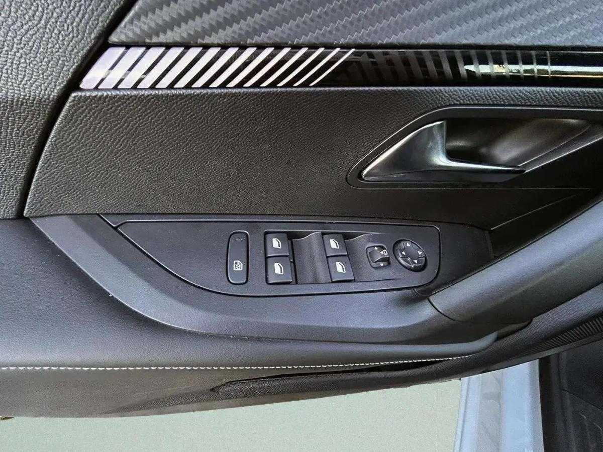 peugeot-e-2008-2024-eletrico-0cc