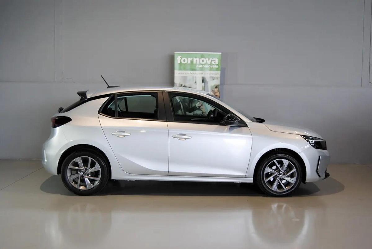 opel-corsa-2024-gasolina-1199cc