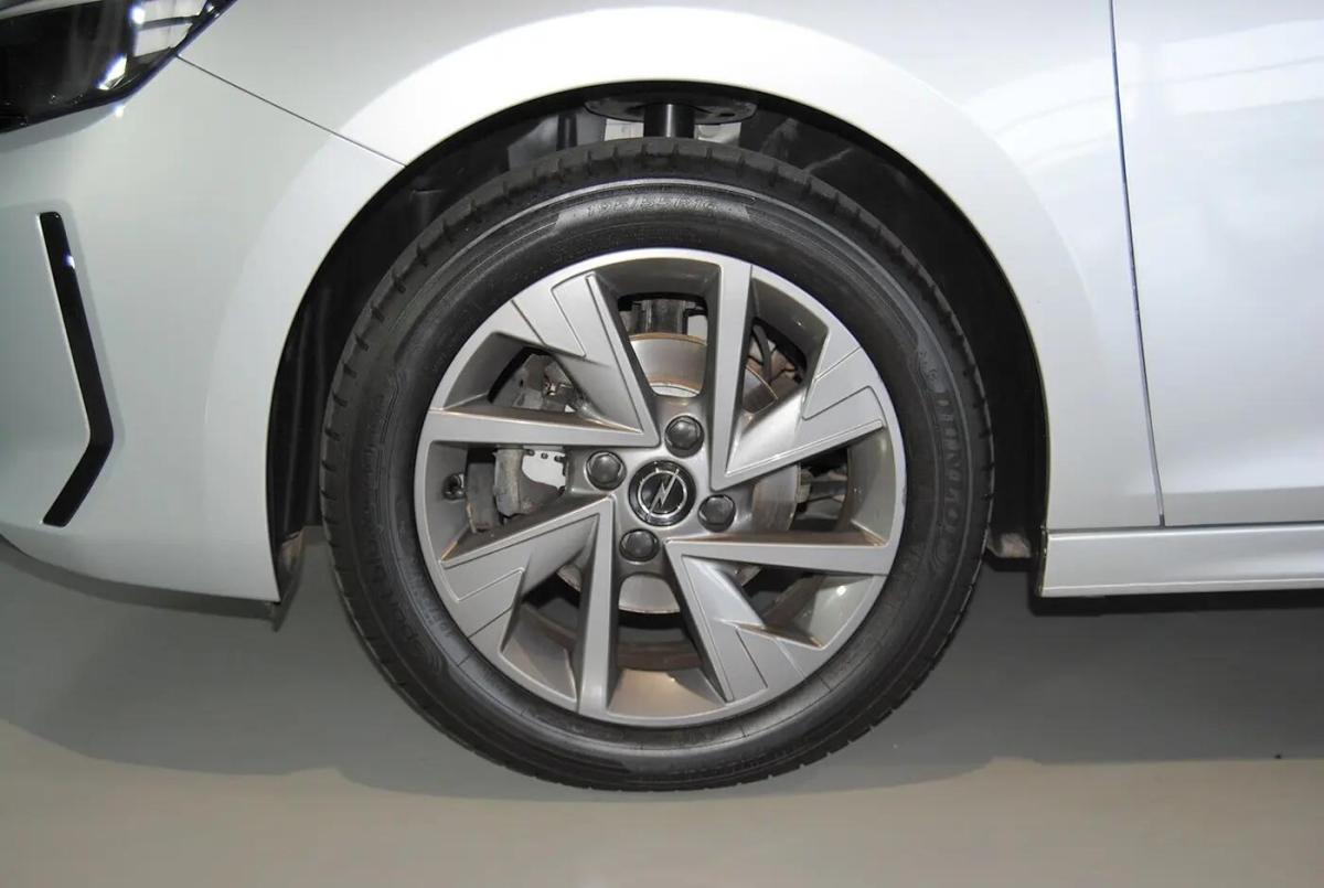 opel-corsa-2024-gasolina-1199cc