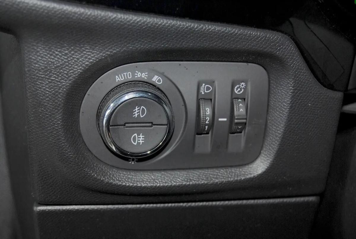 opel-corsa-2024-gasolina-1199cc