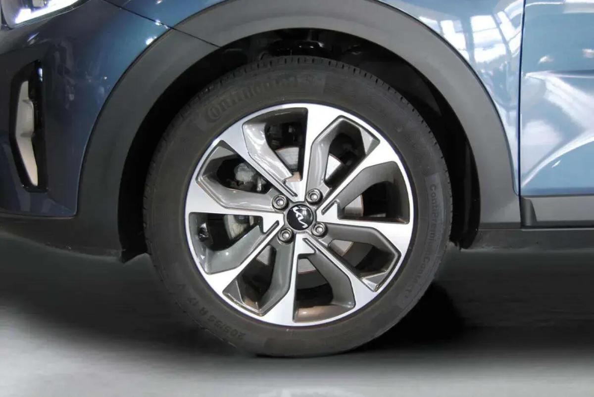 kia-stonic-2025-gasolina-998cc