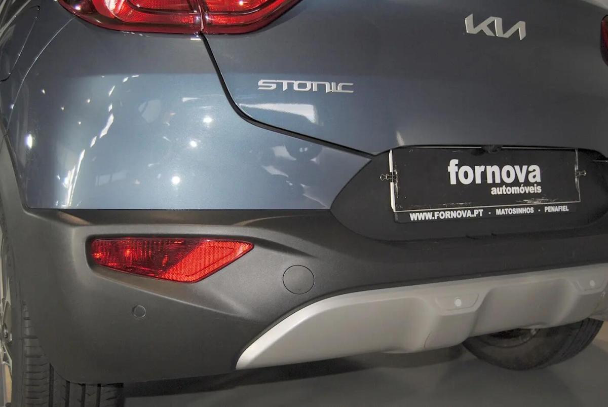 kia-stonic-2025-gasolina-998cc