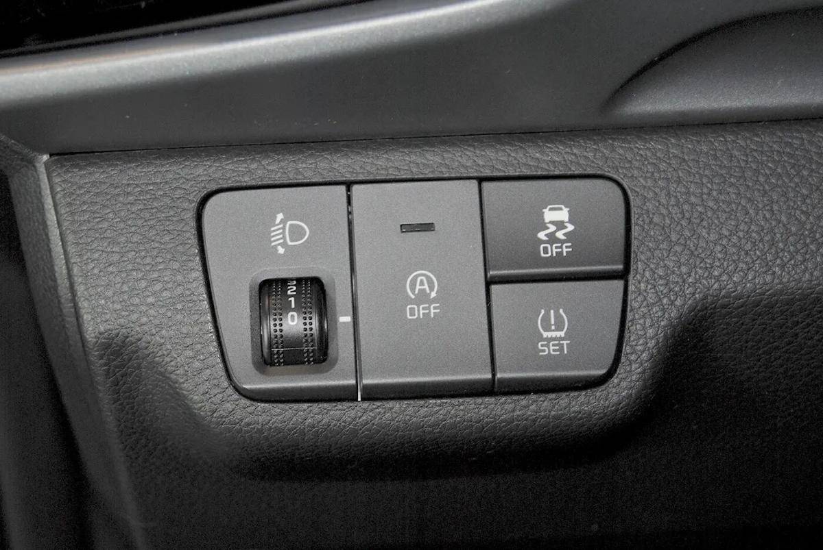 kia-stonic-2025-gasolina-998cc
