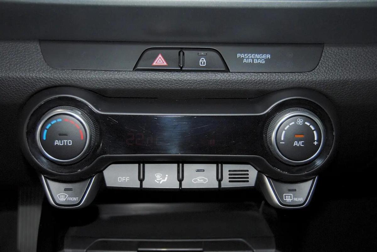 kia-stonic-2025-gasolina-998cc