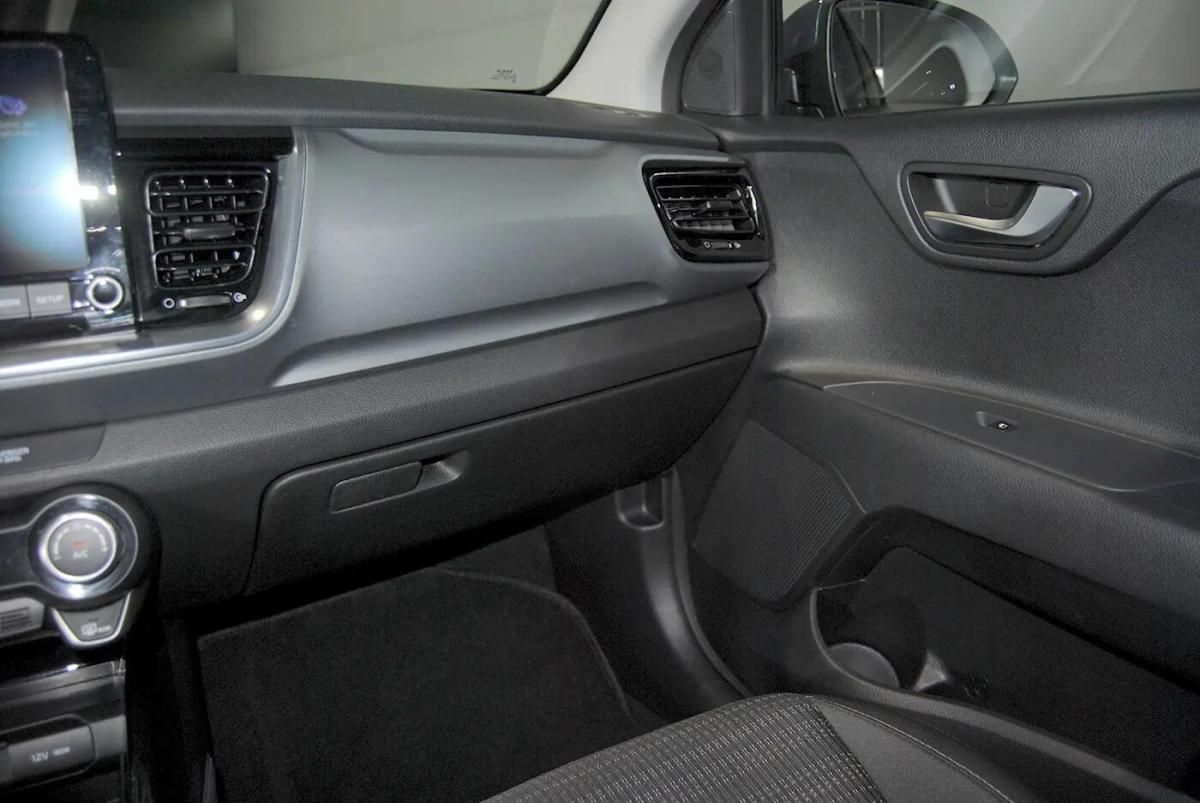 kia-stonic-2025-gasolina-998cc