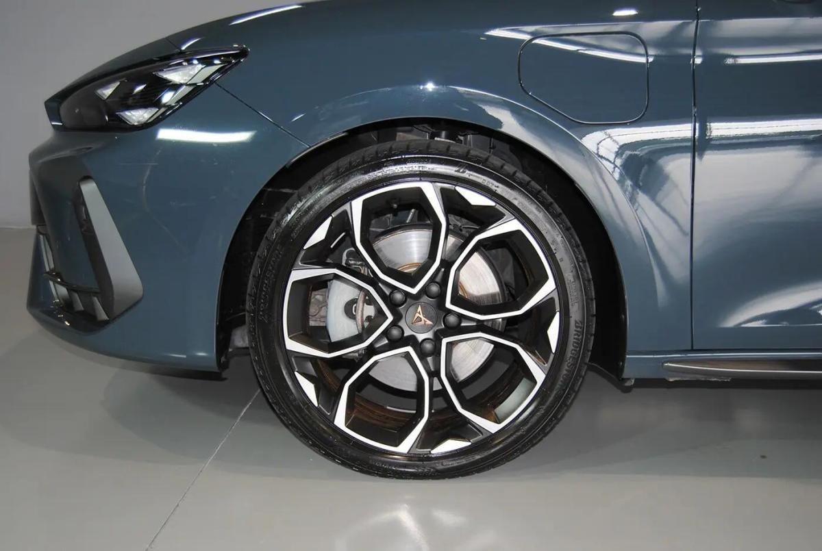 cupra-leon-sportstourer-2025-hibrido-a-gasolina-1499cc