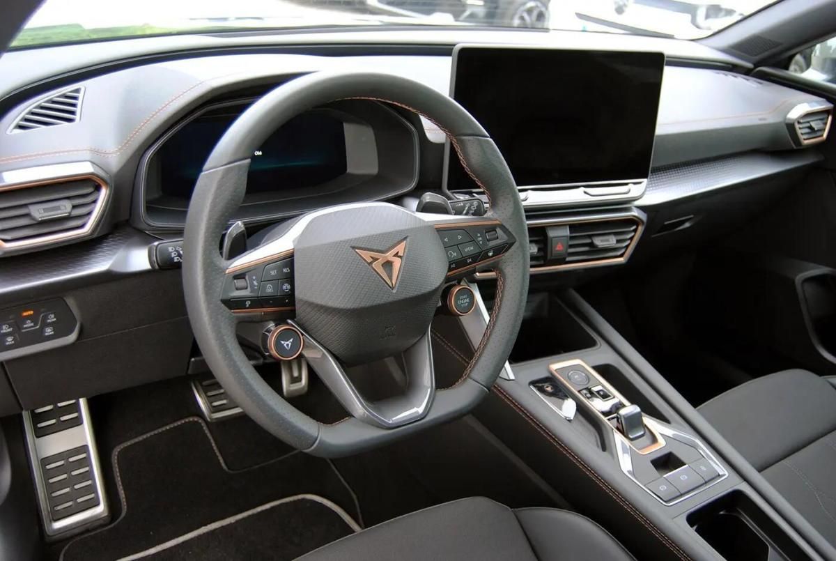 cupra-leon-sportstourer-2025-hibrido-a-gasolina-1499cc