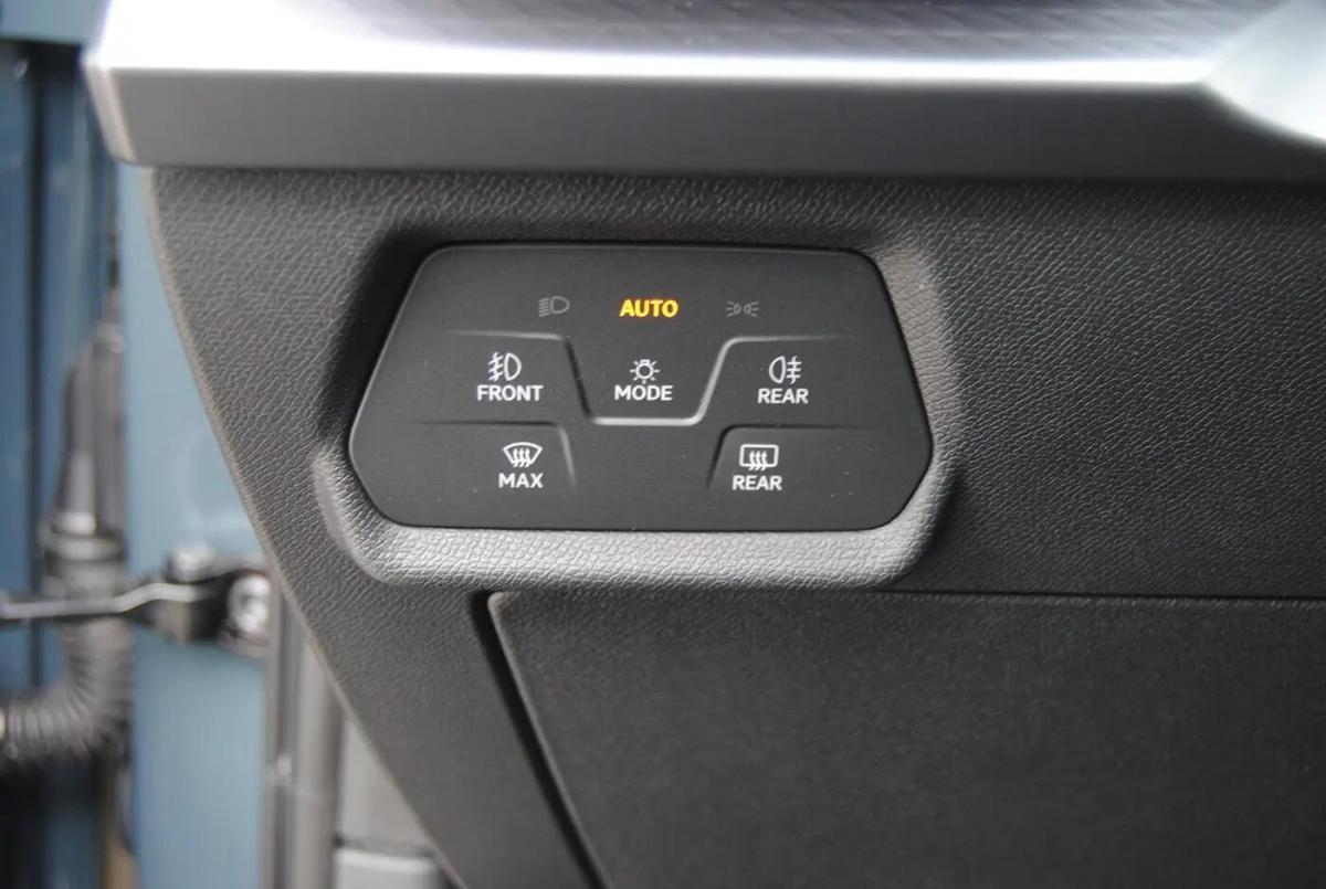 cupra-leon-sportstourer-2025-hibrido-a-gasolina-1499cc