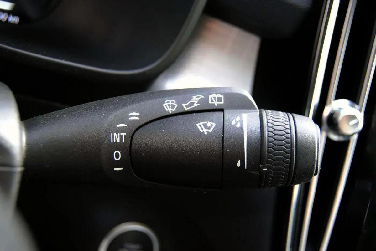 volvo-xc40-2021-hibrido-a-gasolina-1477cc
